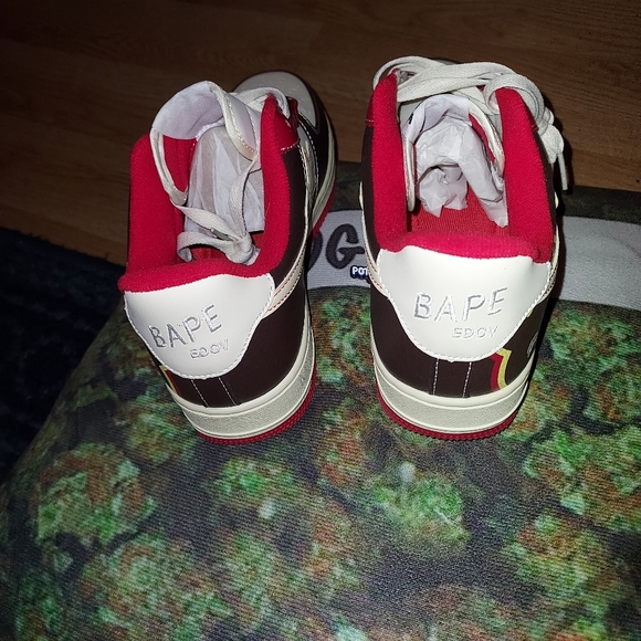 Bape × Kanye West Collab Originals: 2007 [College Drop-Out] - Picture 12 of 14